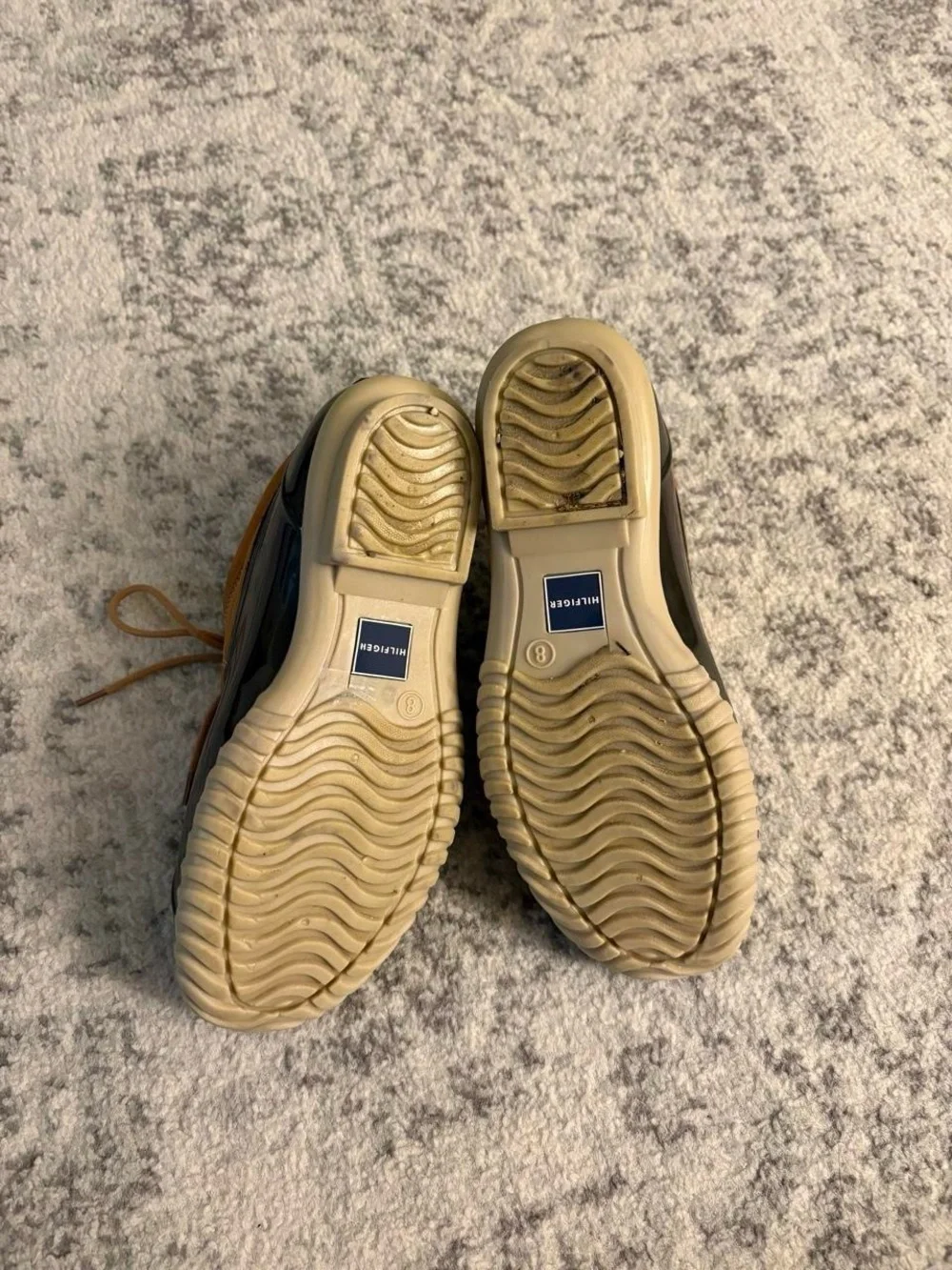 Size 8 Women’s Tommy Hilfiger Duck Boots